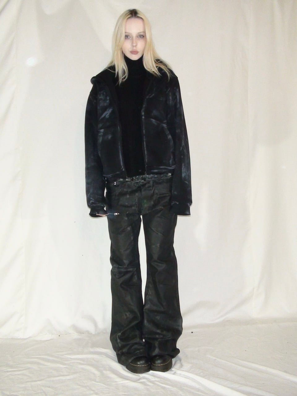 2c4 'ABYSS' waxed flared jeans