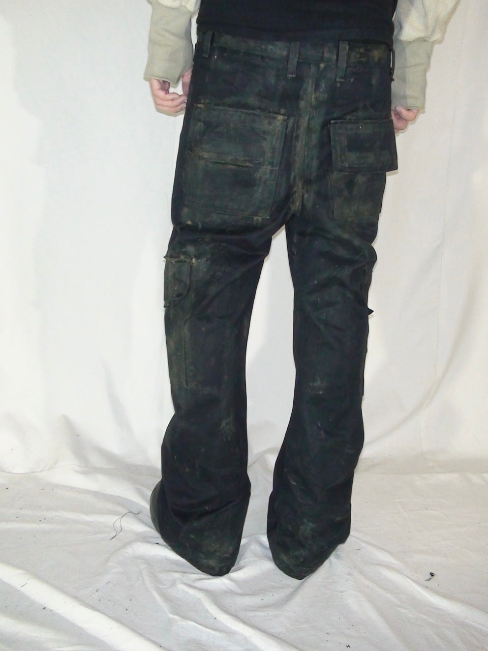 2c4 'MILDEW' cargo pants