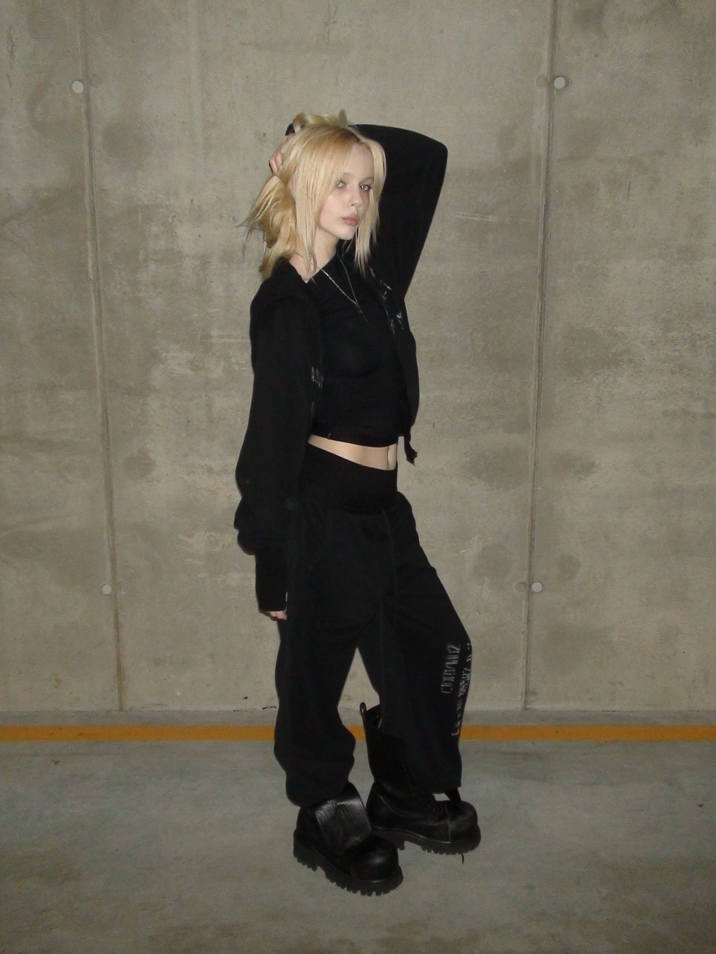 Black sweatsuit bundle 233+