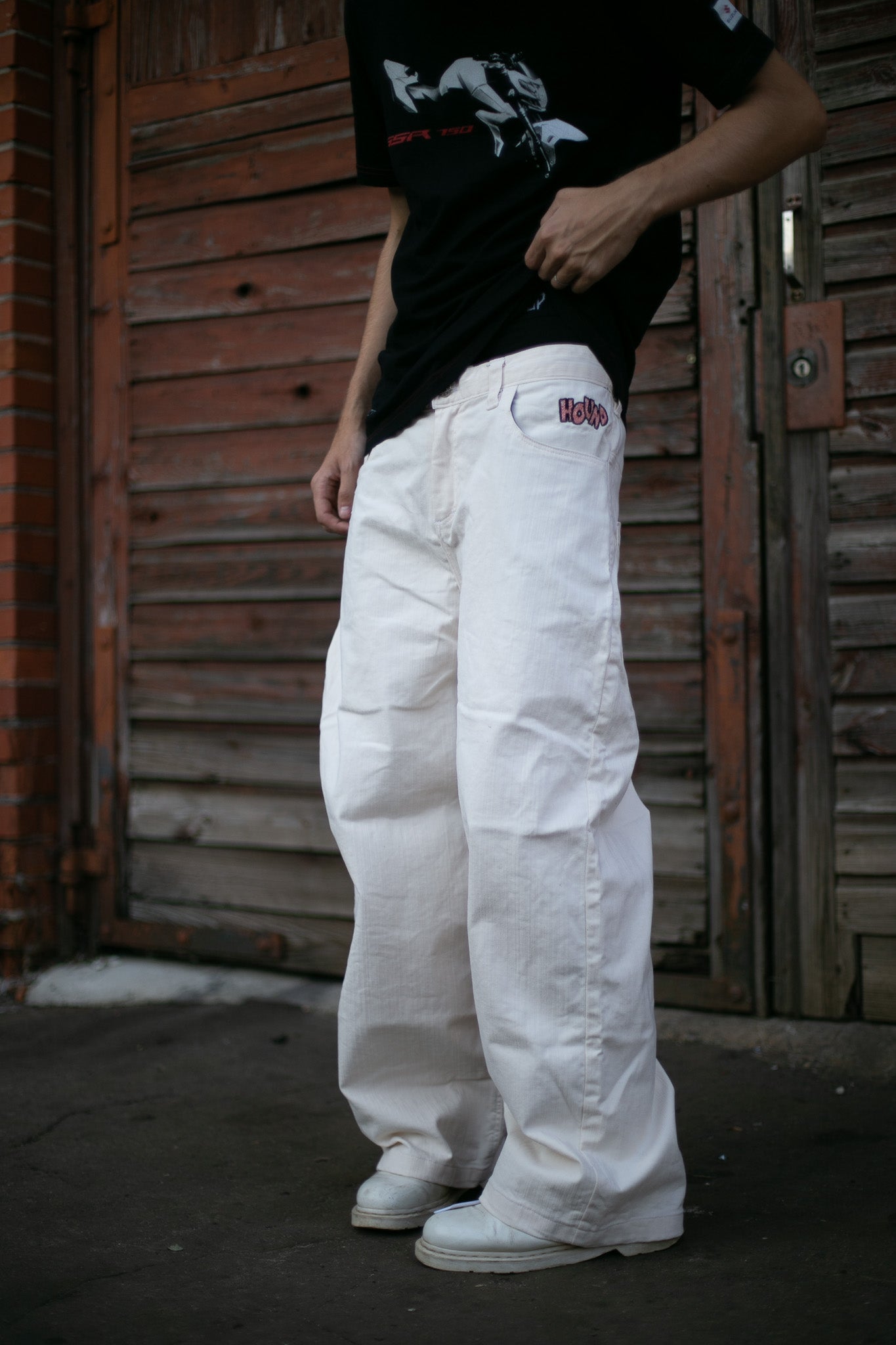Cream white peach jeans