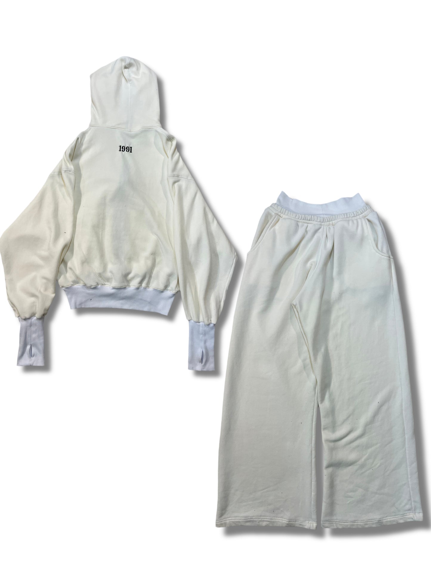 White sweatsuit bundle 233+