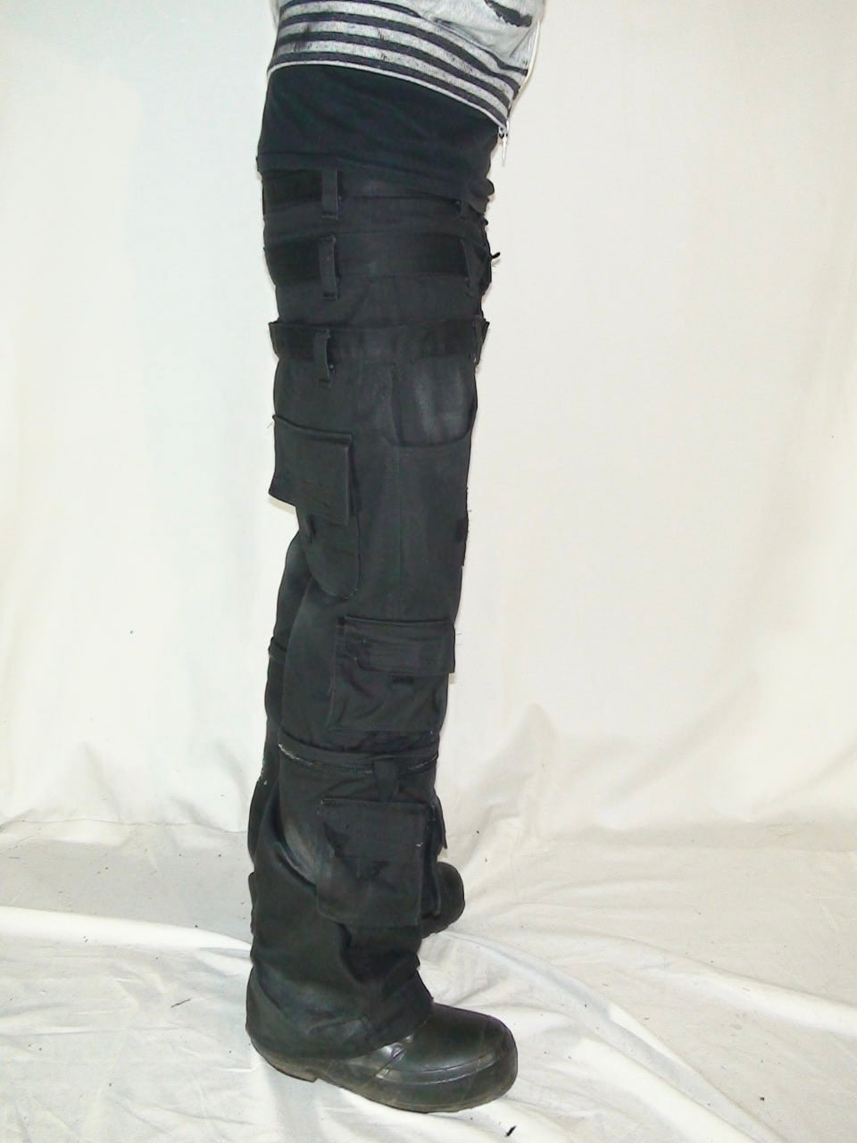 2c4 'BERIL’ transformer cargo pants